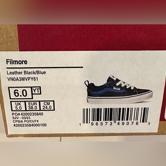 Vans Little/Big Boys Leather Filmore Black/Blue Sneakers NWT Various Sizes - Picture 2 of 6